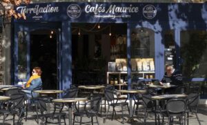 Terrasse des Cafés Maurice de Sanary